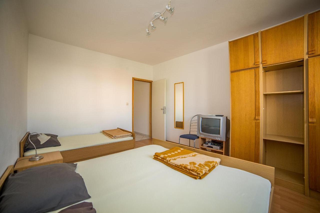 Apartments Grulovic Srima Ngoại thất bức ảnh