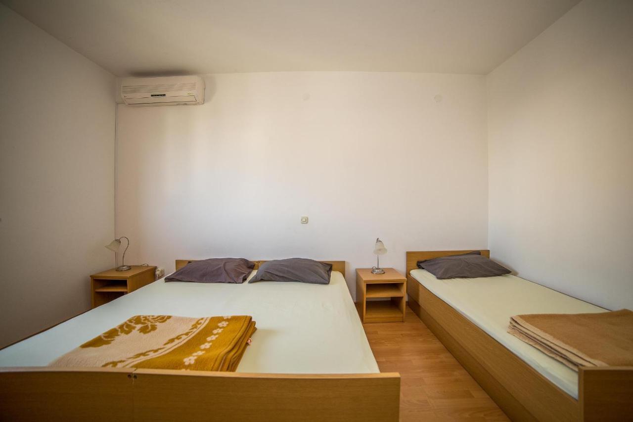 Apartments Grulovic Srima Ngoại thất bức ảnh