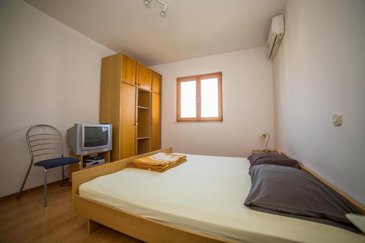 Apartments Grulovic Srima Ngoại thất bức ảnh